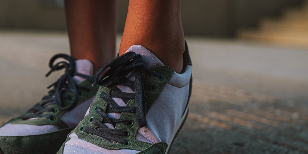 Modell Runner getragen, Schuhe (abgebildet in anderer Farbe)