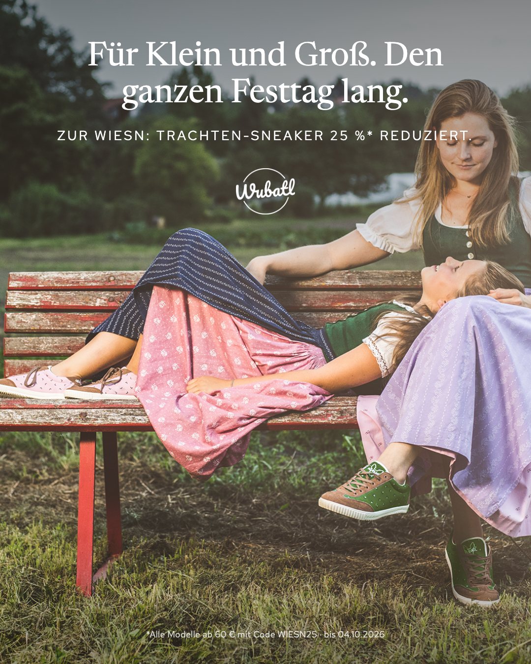 Für Klein und Groß. Den ganzen Festtag lang. Zur Wiesn: Trachten-Sneaker 25 % reduziert.